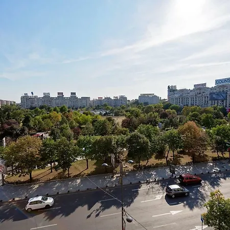 Unirii Square